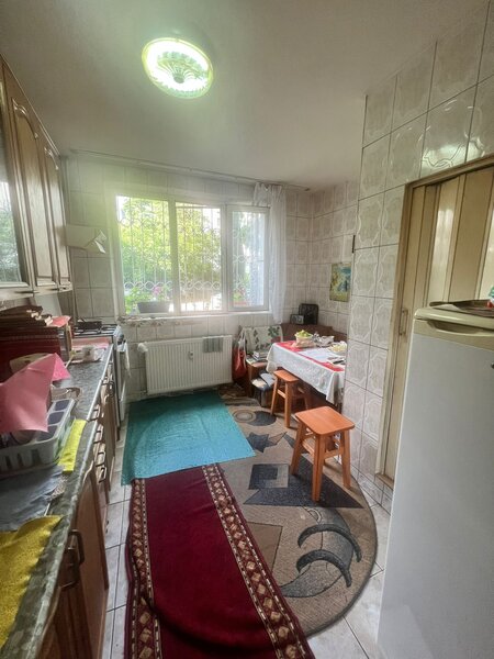 Dristor, Rm. Sarat, 3 camere cu balcon,